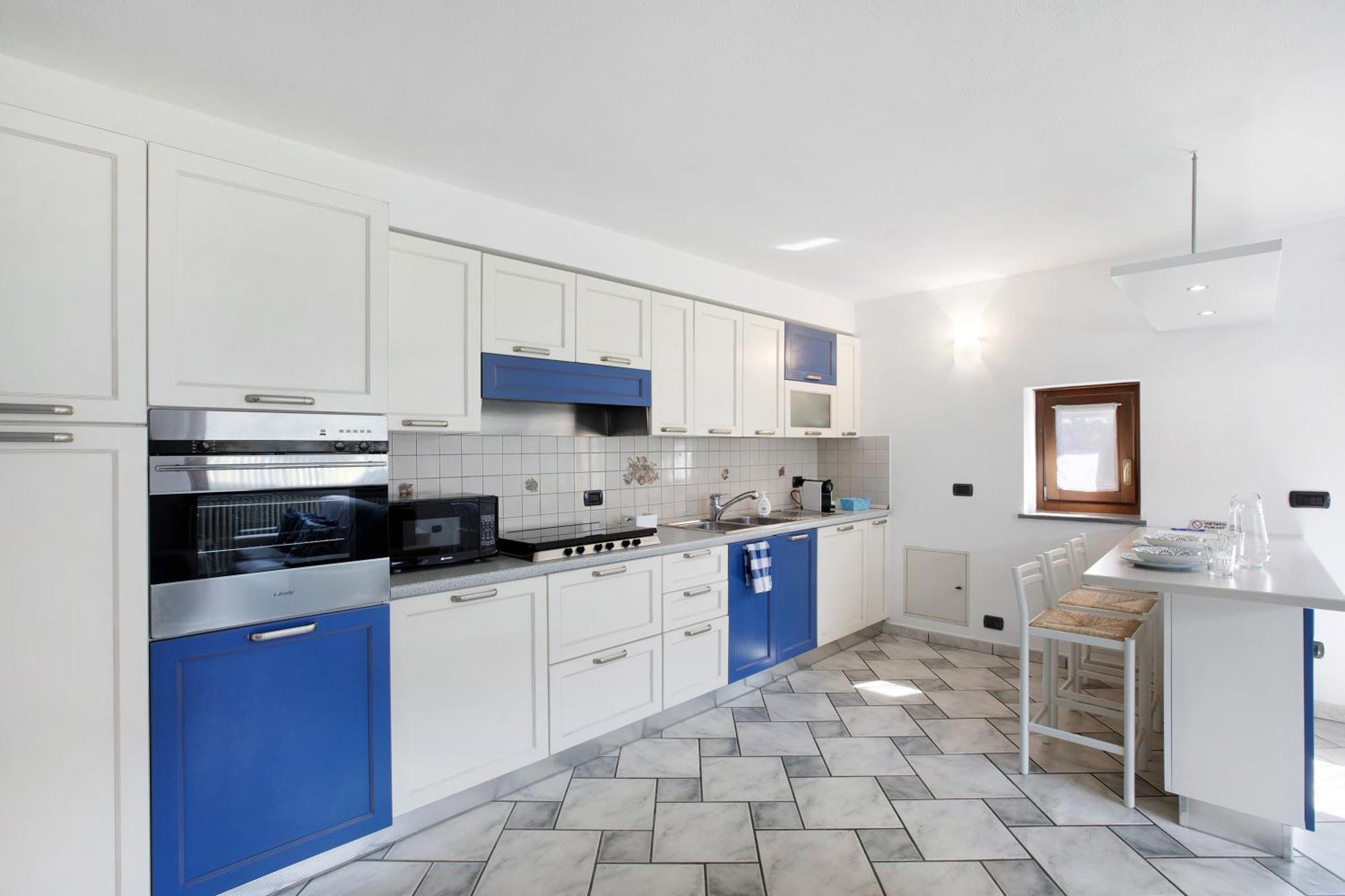 Casa Sabrina - Appartamento Blu Aosta Exteriör bild